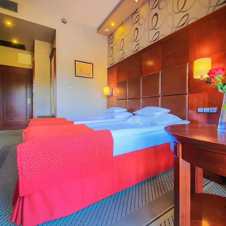 Hotel Galicja Superior Wellness & 3*